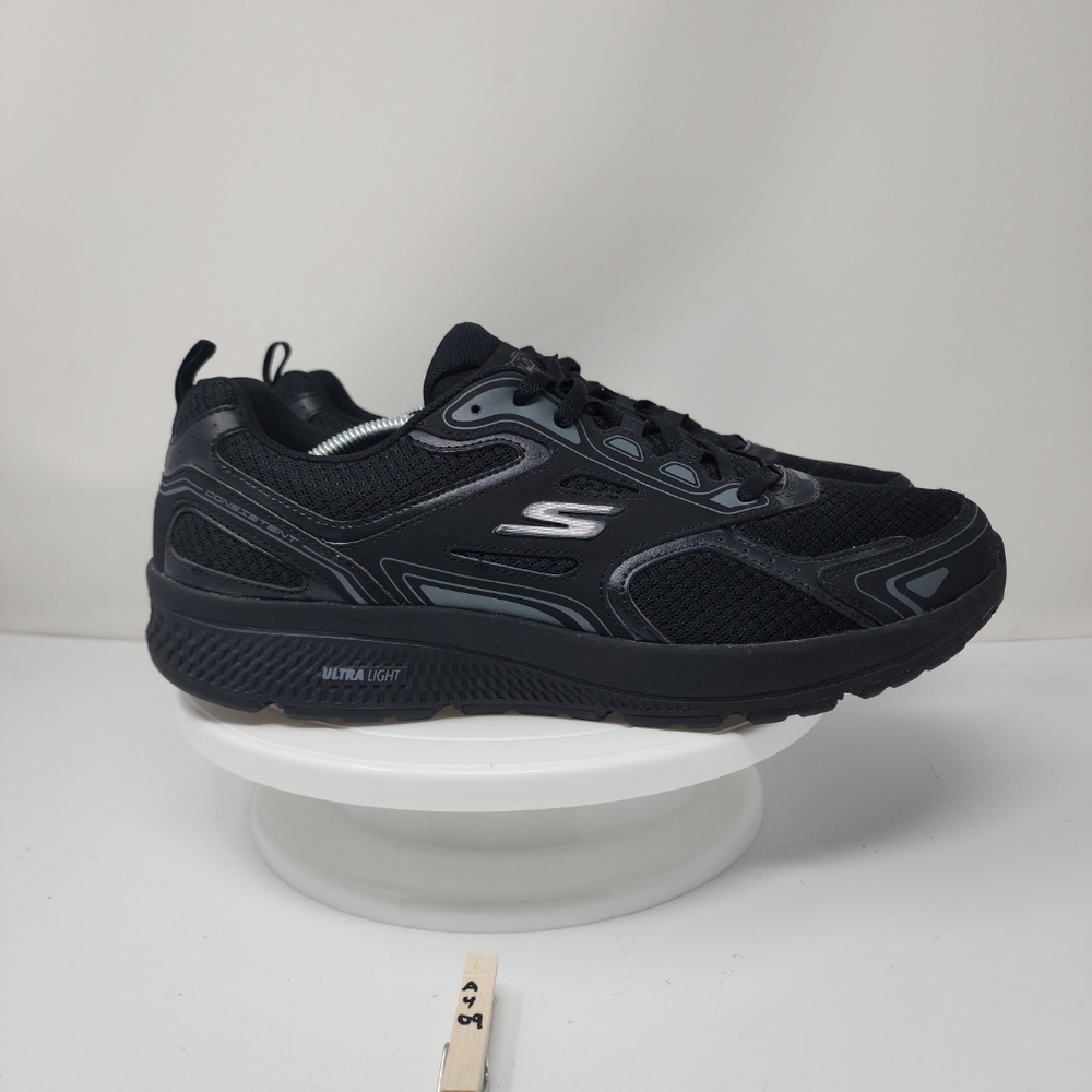 Skechers GOrun Consistent Sneaker Black/Gray Men's 13